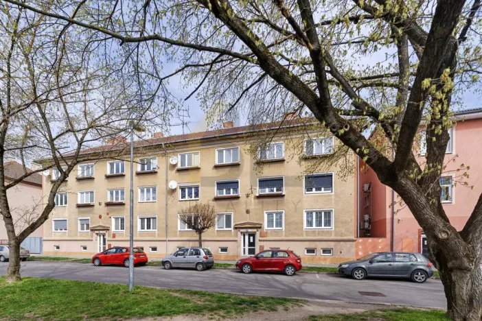Prodej bytu 2+1, Hodonín, Horní Valy, 55 m2
