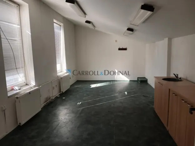 Pronájem kanceláře, Ostrava - Svinov, Tichá, 216 m2