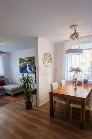 Prodej bytu 3+kk, Karlovy Vary - Bohatice, Lomená, 61 m2