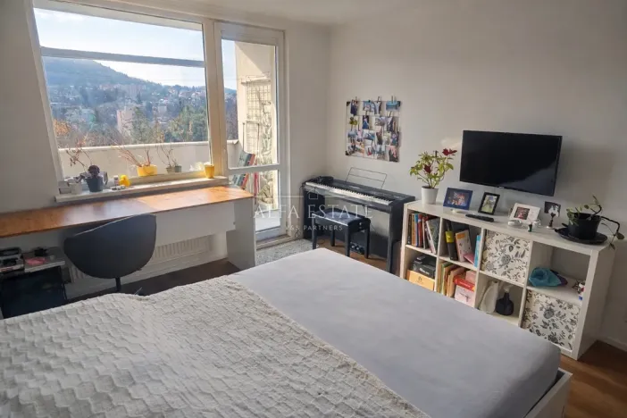 Prodej bytu 3+kk, Karlovy Vary - Bohatice, Lomená, 61 m2