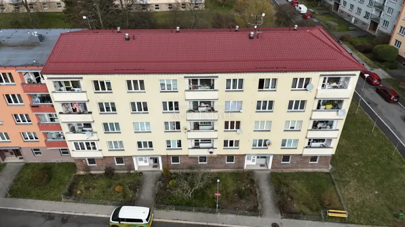 Prodej bytu 3+kk, Karlovy Vary - Bohatice, Lomená, 61 m2