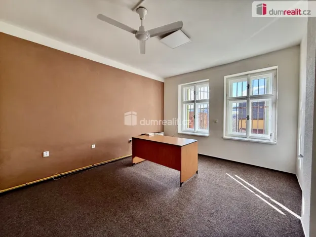 Pronájem obchodního prostoru, Děčín - Děčín III-Staré Město, Litoměřická, 36 m2