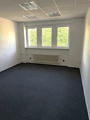 Pronájem kanceláře, Praha - Žižkov, U zásobní zahrady, 276 m2