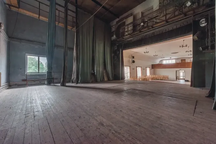 Prodej komerční nemovitosti, Klamoš, 865 m2