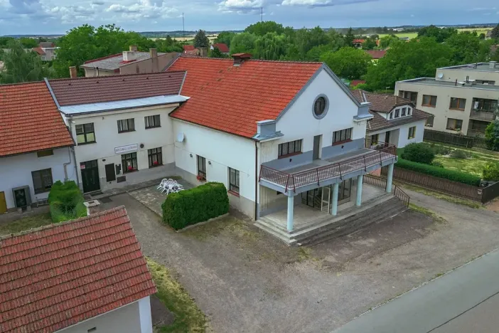 Prodej rodinného domu, Klamoš, 865 m2