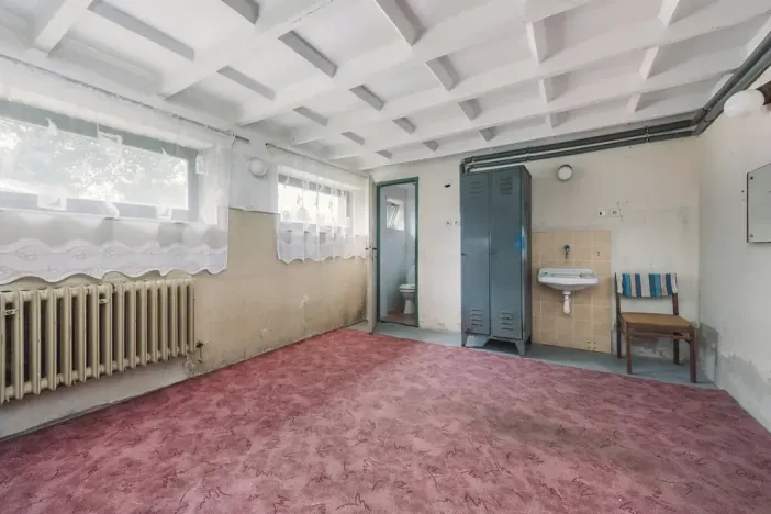 Prodej rodinného domu, Klamoš, 865 m2