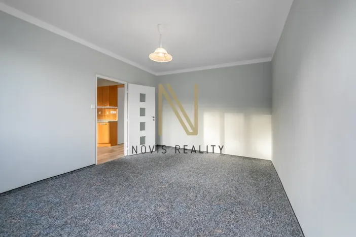 Pronájem bytu 1+1, Klatovy - Klatovy III, Pod Hůrkou, 35 m2