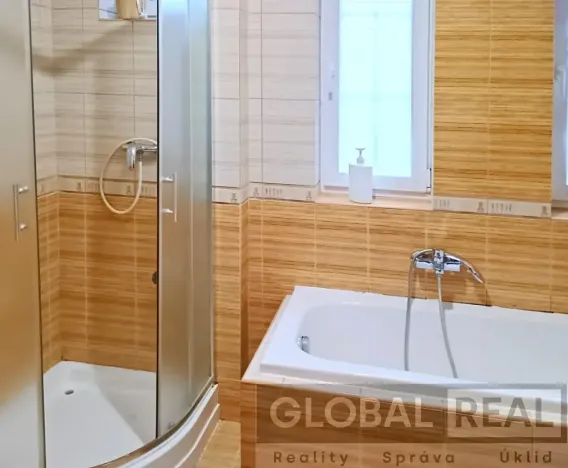 Pronájem bytu 4+1, Křižanov, Šibeník, 95 m2