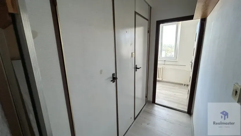 Pronájem bytu 1+1, Ústí nad Labem - Severní Terasa, Šrámkova, 33 m2