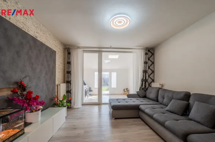 Pronájem rodinného domu, Nupaky, K Parku, 115 m2