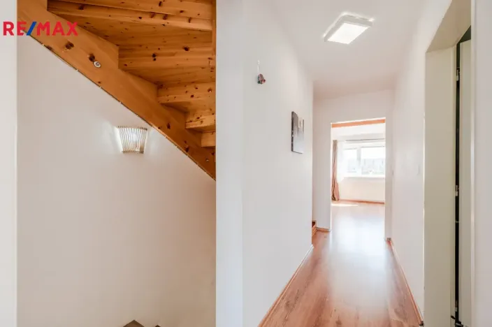 Pronájem rodinného domu, Nupaky, K Parku, 115 m2