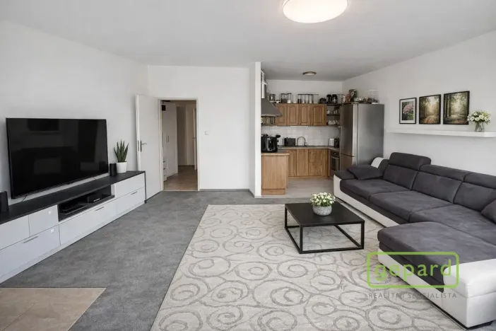 Pronájem bytu 2+kk, Modletice, 55 m2