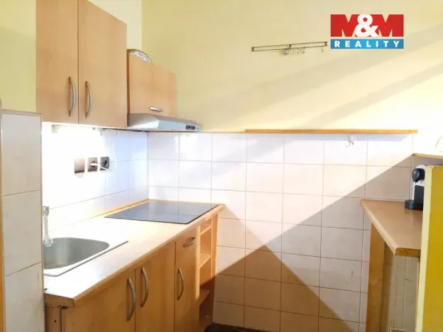 Prodej bytu 2+1, Praha - Hloubětín, Kardašovská, 43 m2