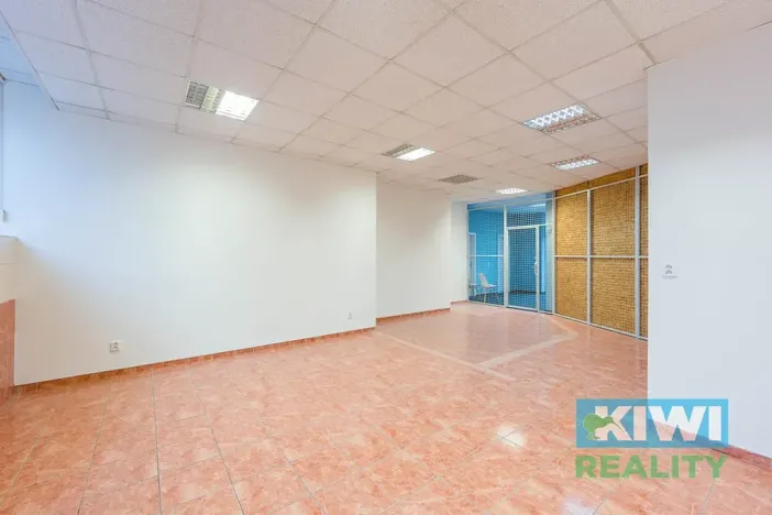 Pronájem obchodního prostoru, Ostrava, Výškovická, 49 m2