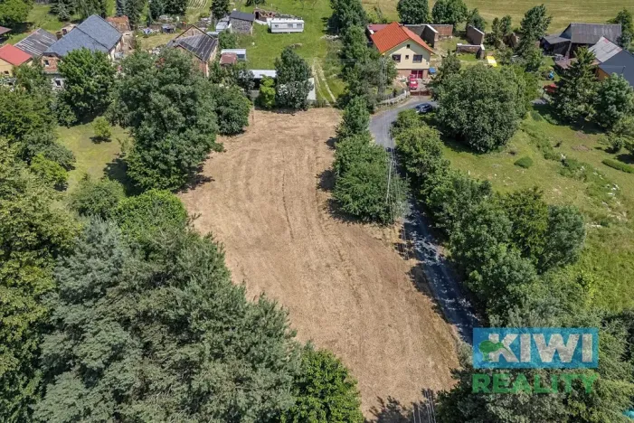 Prodej pozemku pro bydlení, Velké Heraltice, 1744 m2