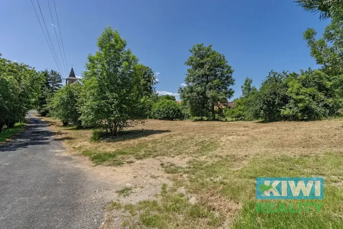 Prodej pozemku pro bydlení, Velké Heraltice, 1744 m2