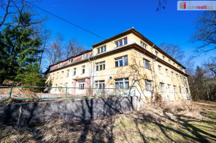 Prodej komerční nemovitosti, Písek - Budějovické Předměstí, U Honzíčka, 2181 m2