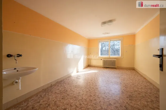 Prodej komerční nemovitosti, Písek - Budějovické Předměstí, U Honzíčka, 2181 m2