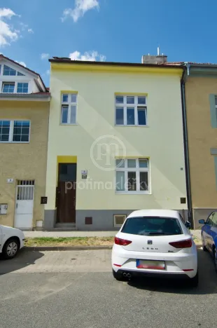 Pronájem bytu 2+kk, Brno, Jeronýmova, 49 m2