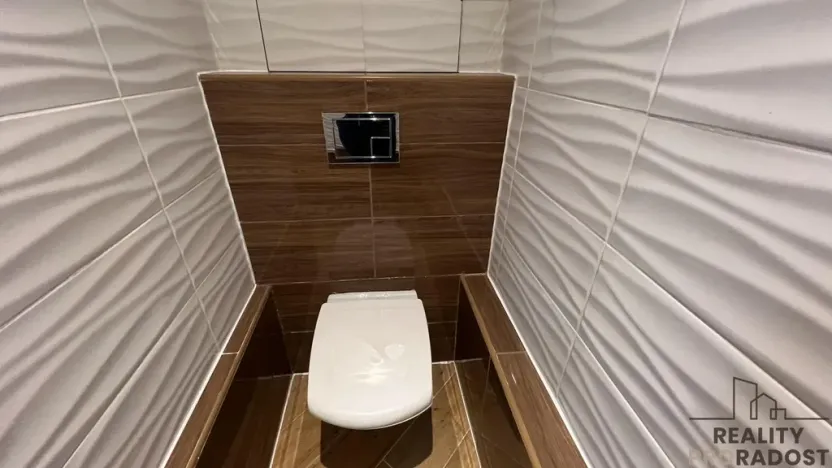 Prodej bytu 4+1, Třinec, Sosnová, 80 m2