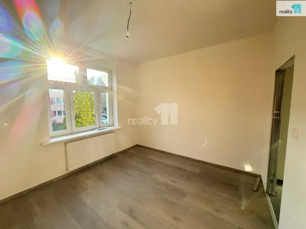 Pronájem bytu 2+kk, Praha - Michle, Hanusova, 73 m2