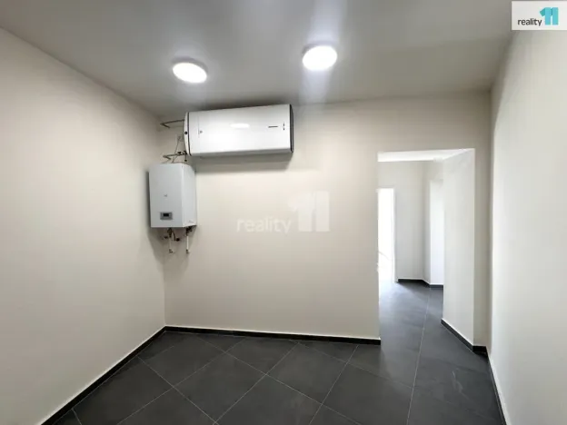 Pronájem bytu 2+kk, Praha - Michle, Hanusova, 73 m2