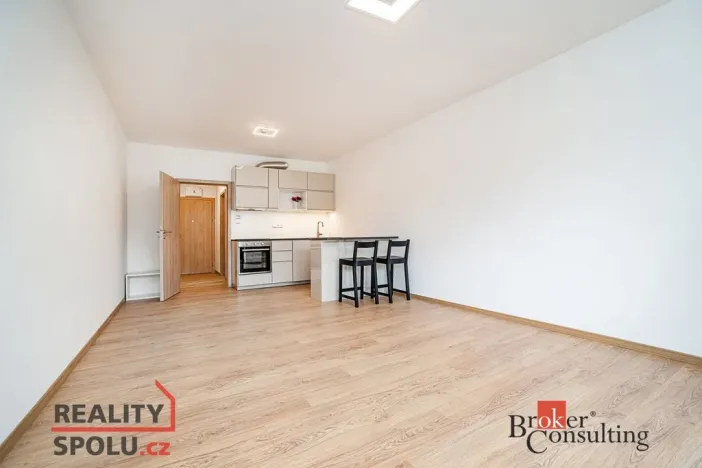 Pronájem bytu 1+kk, Slaný, Lázeňská, 35 m2