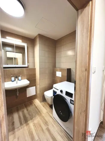 Pronájem bytu 1+kk, Slaný, Lázeňská, 35 m2