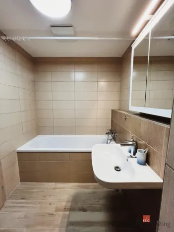 Pronájem bytu 1+kk, Slaný, Lázeňská, 35 m2