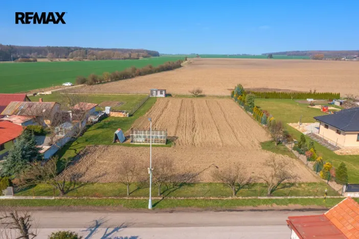 Prodej pozemku pro bydlení, Lužec nad Cidlinou, 2066 m2
