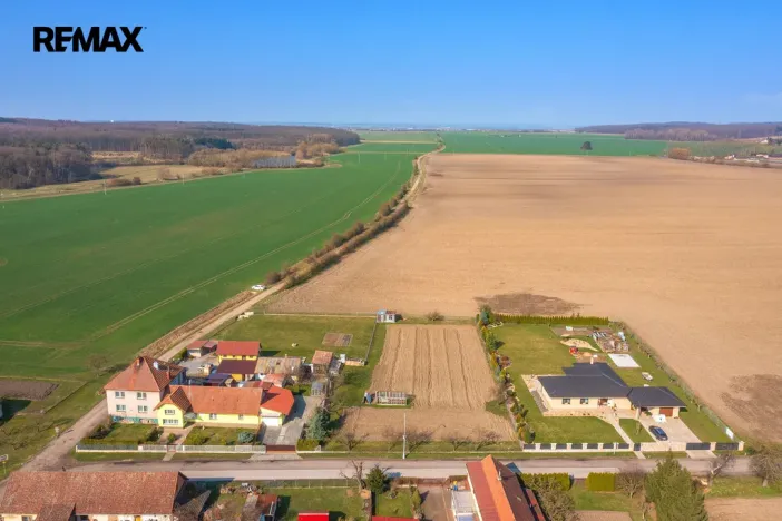 Prodej pozemku pro bydlení, Lužec nad Cidlinou, 2066 m2