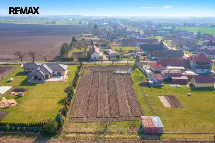 Prodej pozemku pro bydlení, Lužec nad Cidlinou, 2066 m2