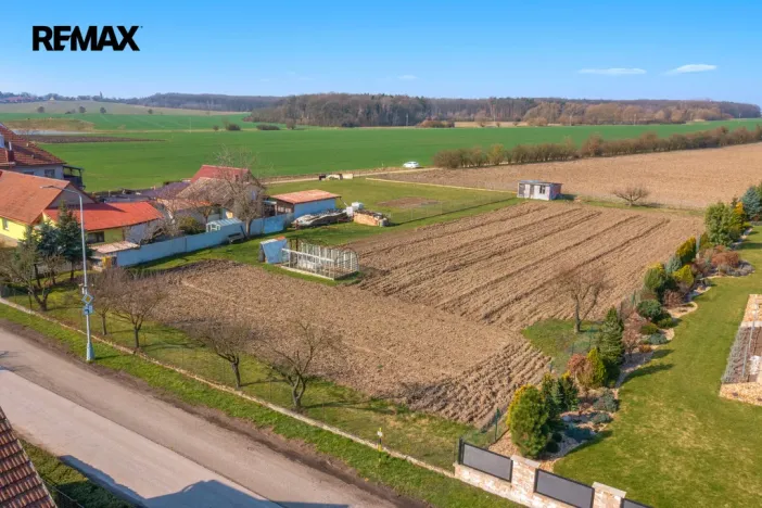 Prodej pozemku pro bydlení, Lužec nad Cidlinou, 2066 m2