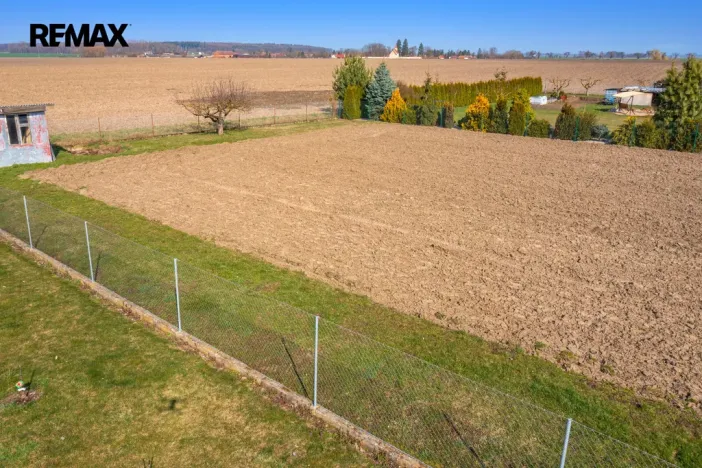 Prodej pozemku pro bydlení, Lužec nad Cidlinou, 2066 m2