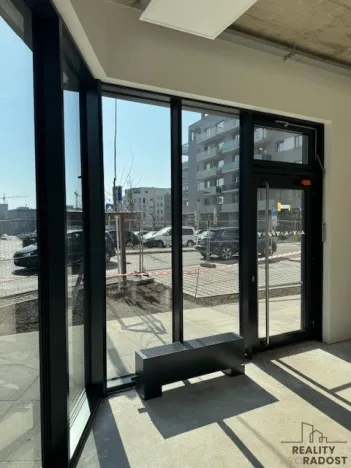 Prodej obchodního prostoru, Praha, Waltariho, 72 m2