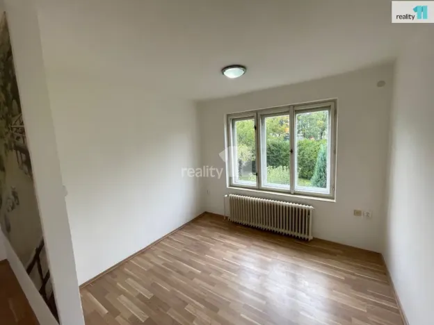 Pronájem bytu 2+kk, Dobřany, tř. 1. máje, 45 m2