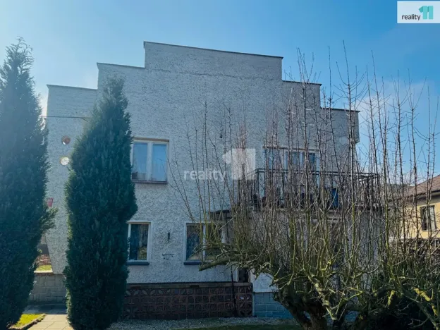 Pronájem bytu 2+kk, Dobřany, tř. 1. máje, 45 m2