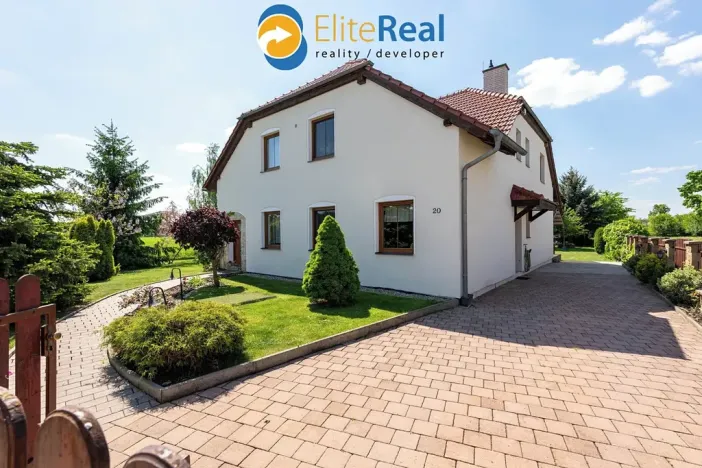 Prodej vícegeneračního domu, Příkazy, 344 m2