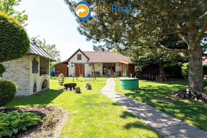 Prodej vícegeneračního domu, Příkazy, 344 m2