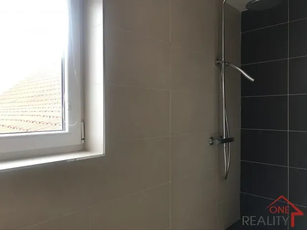 Pronájem bytu 2+kk, Zlín, 81 m2