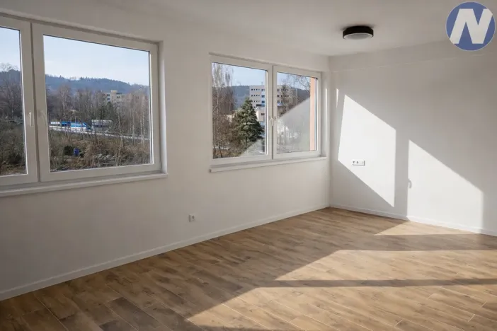 Pronájem bytu 1+kk, Vimperk - Vimperk II, 1. máje, 33 m2