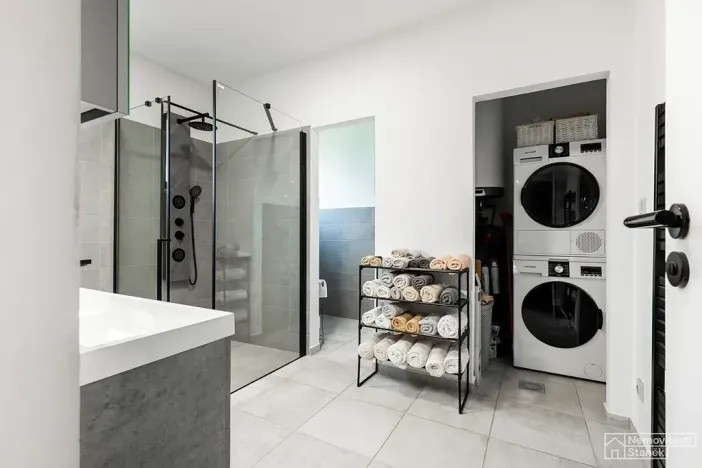 Prodej rodinného domu, Chyšky, 170 m2