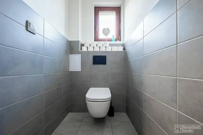 Prodej rodinného domu, Chyšky, 170 m2