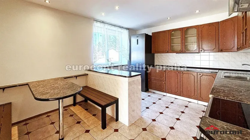 Pronájem bytu 2+1, Praha - Košíře, náměstí Josefa Machka, 54 m2