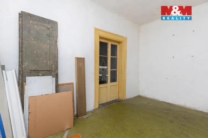 Prodej rodinného domu, Chrast, Náměstí, 200 m2