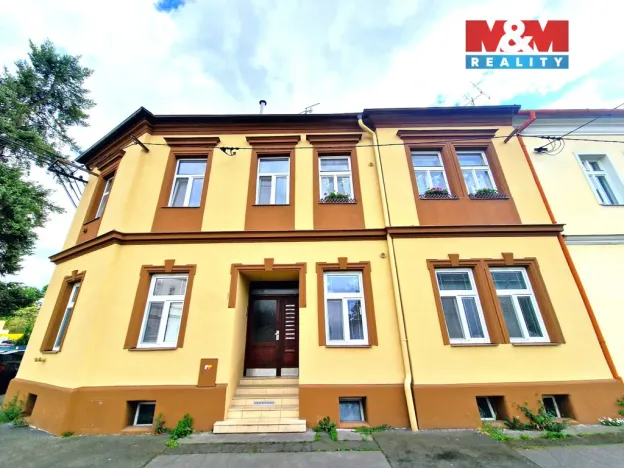 Prodej bytu 2+kk, Opava, náměstí Svaté Trojice, 57 m2