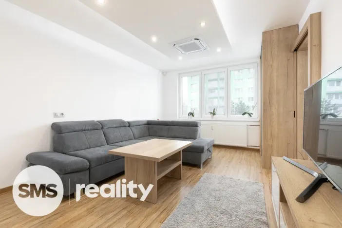 Prodej bytu 3+1, Ostrava, Petruškova, 70 m2