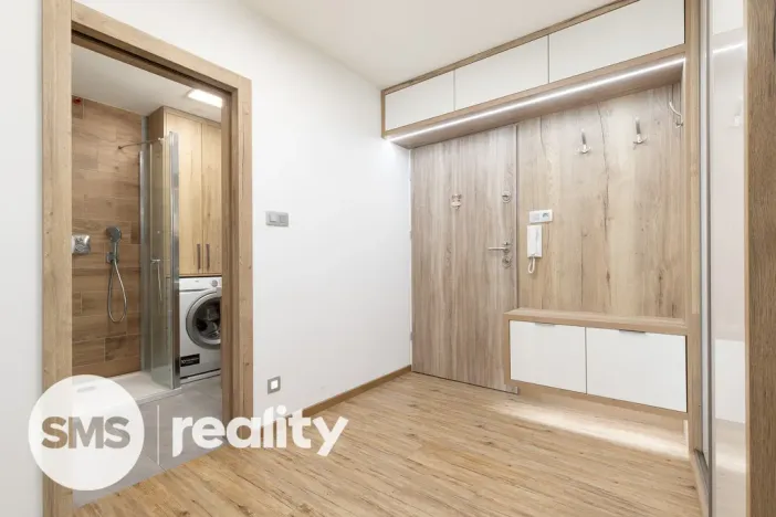 Prodej bytu 3+1, Ostrava, Petruškova, 70 m2