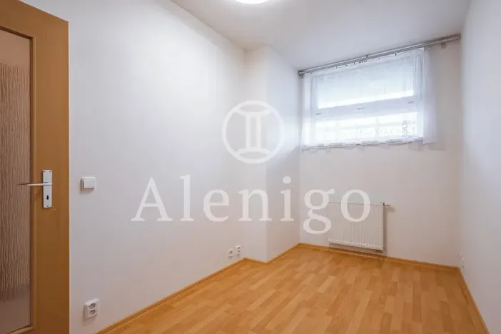 Prodej bytu 3+kk, Horoměřice, Komenského, 72 m2