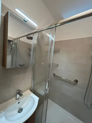 Pronájem bytu 3+1, Kopřivnice, K. Čapka, 62 m2